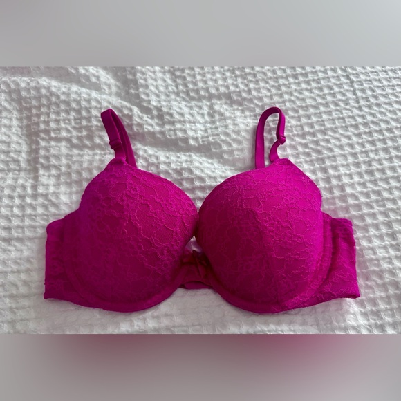 Victoria's Secret Fuchsia Demi Bra - Picture 6 of 7